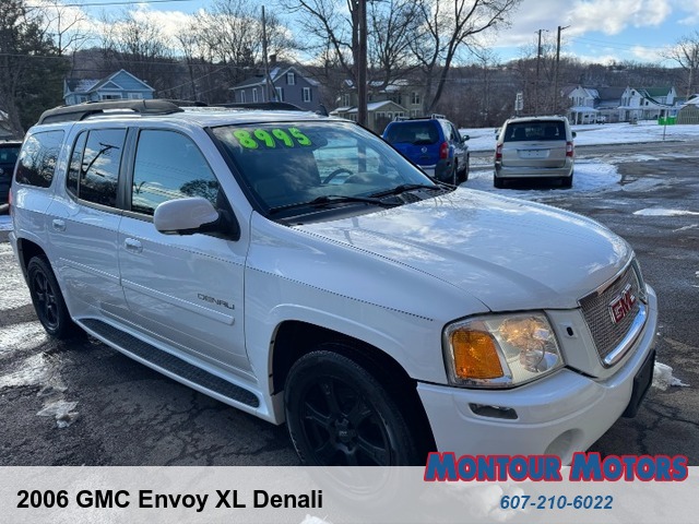 2006 GMC Envoy XL Denali 